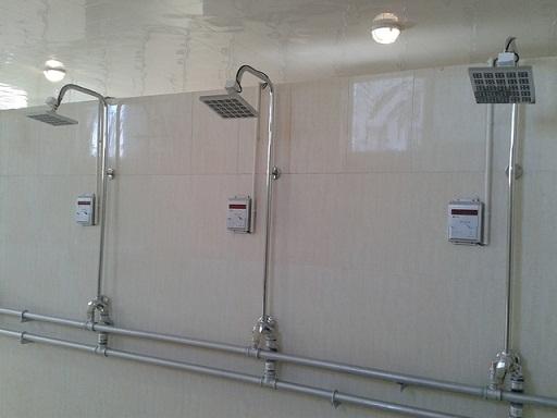供应北京IC卡淋浴节水器天津学校工厂澡堂刷卡水控器图片