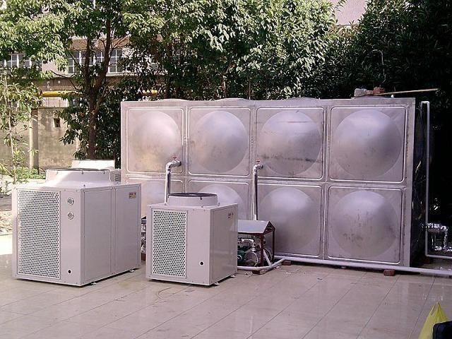 紫燕食品空气源热泵热水系统批发