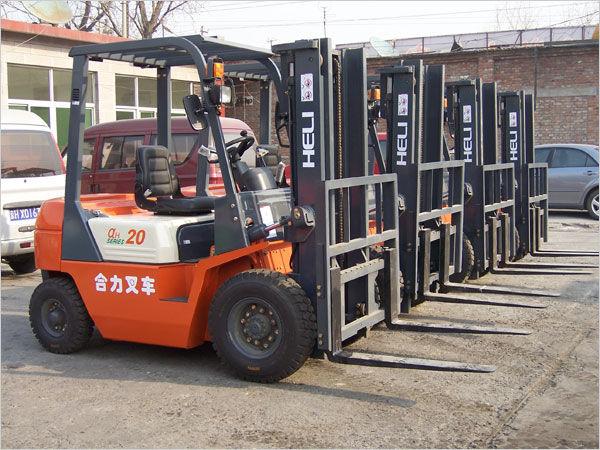 供应上海卖场“二手合力3吨叉车”上海卖场二手合力3吨叉车