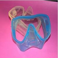 供应各类硅胶潜水眼镜