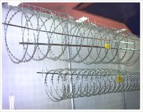 供应BTO22刀片刺网  刺绳护栏网Y型柱护栏
