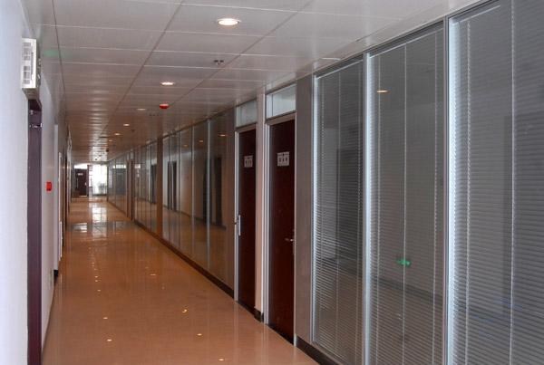 供应广州办公家具高隔屏风6005，定做高隔屏风价格，高隔屏风款式