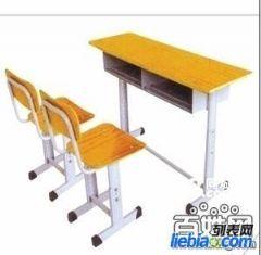 供应北京学生桌椅