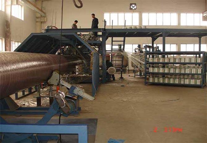 供应专业连续玻璃钢夹砂管设备—专业的缠绕管设备厂家