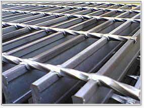 钢格板吊顶镀锌钢格板不锈钢钢格板供应商