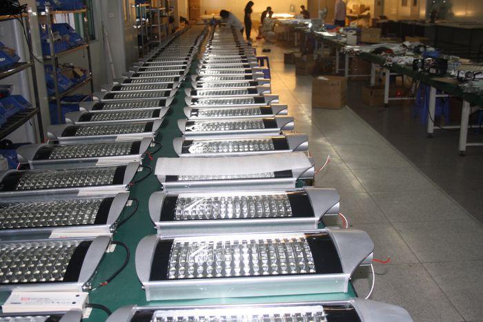 工厂生产LED路灯批发