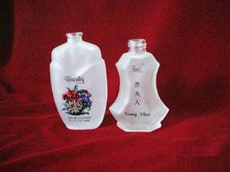 供应各种规格的优质香水瓶玻璃瓶