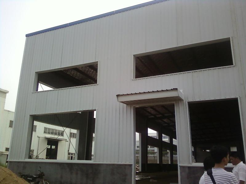 青岛钢结构厂房的设计制作安装