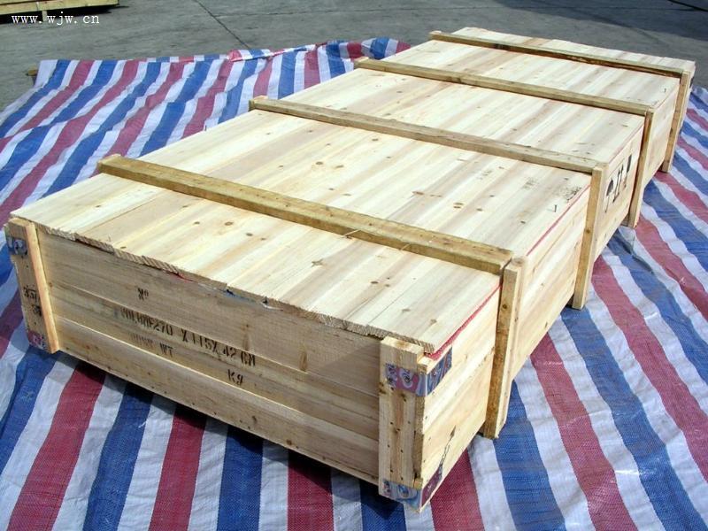 大量供应扬州实木包装箱