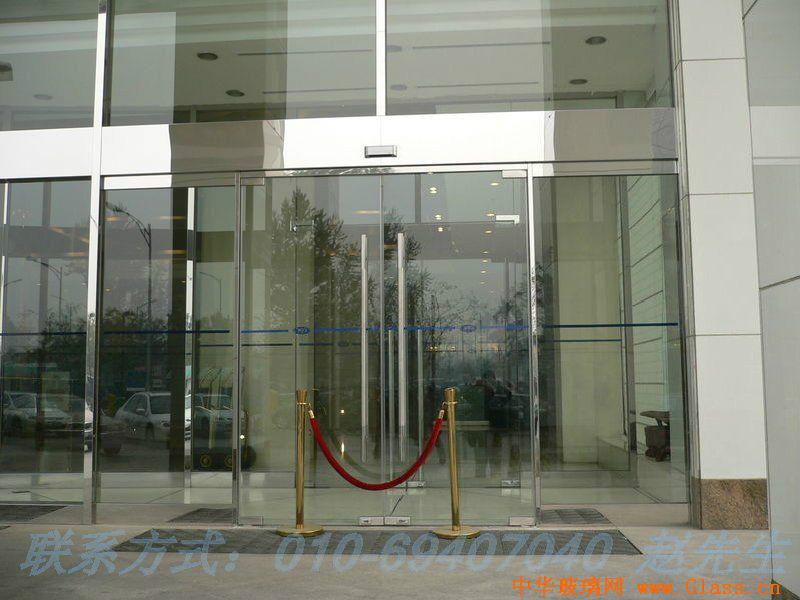 供应西城区安装玻璃门铝合金钢化玻璃门