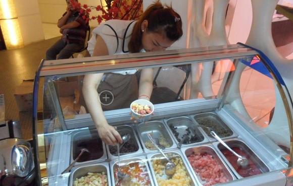 冰粥机去哪里买 上海专卖冰粥展示柜 制冰机 冷饮设备厂