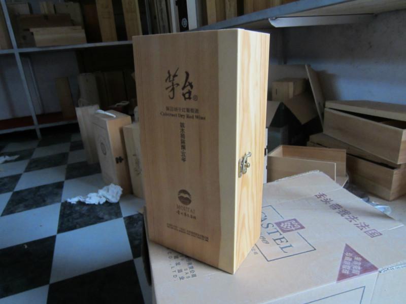 供应批发生产设计木制酒盒木制包装盒