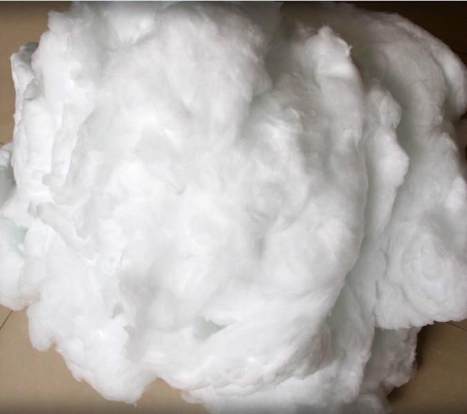 供应硅酸铝保温棉的特点
