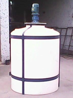 供应外加剂储罐锥底尖底减水剂储罐
