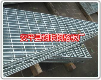 供应不锈钢格栅板/海上作业防腐蚀产品