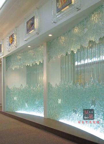 供应热熔玻璃 叠烧水纹玻璃背景墙