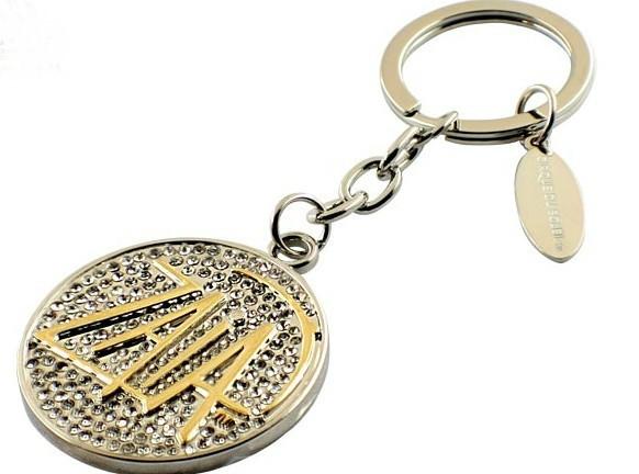 金属镂空钥匙扣定制、金色礼品钥匙挂件订做、广告促销钥匙扣图片