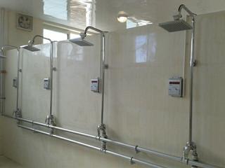 供应承德IC卡浴室刷卡水控机唐山洗澡打卡水控机