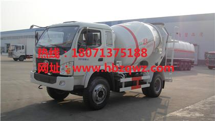 兴义市25小型米混凝土泵车哪里便宜 水泥搅拌车参数