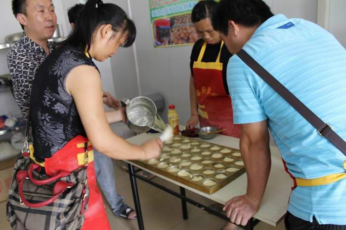 供应深圳脆皮蛋糕技术培训机构 石岩法式脆皮蛋糕培训 脆皮蛋糕加盟