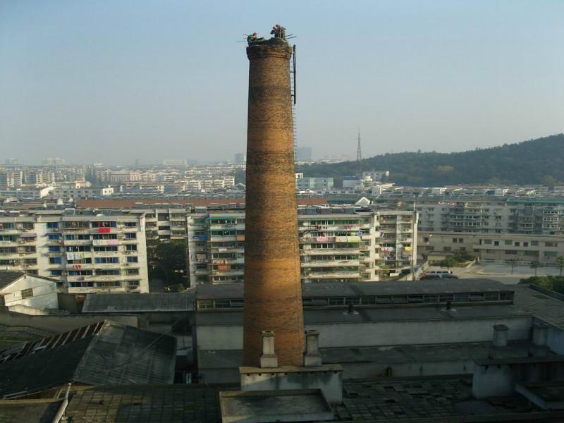 供应上海拆烟囱公司/人工拆除大烟筒/砖烟囱定向爆破