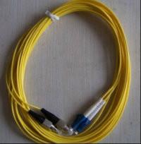 供应fc-fc光纤跳线生产商 fc-sc光纤跳线 批发