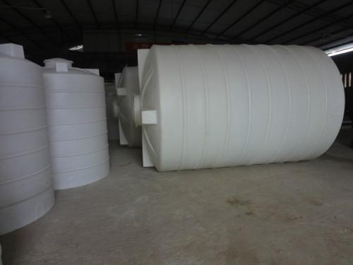 供应重庆塑料水箱10吨塑料水箱价格工业食品级材质塑胶水箱批发图片