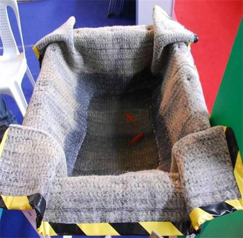 膨润土防水毯、膨润土防水毯的介绍、鑫宇土工材料