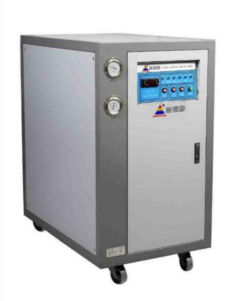 重庆小型水冷式工业冷水机，注塑模具冷却用冷水机图片