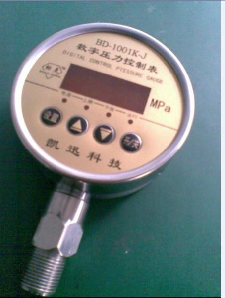 供应轴向数字电接点压力表BD-1001KB-ZT