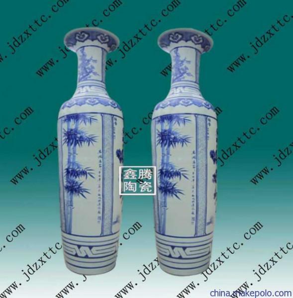 供应优质瓷器 青花山水花瓶 大花瓶订做图片