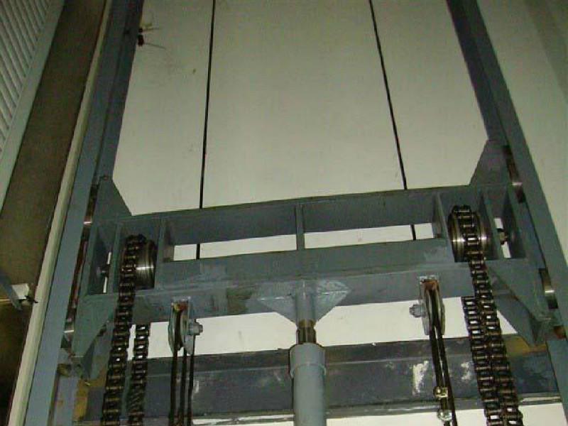供应河南导轨式升降货梯 3层厂房货梯 液压升降机 载货电梯厂家济南隆发机械