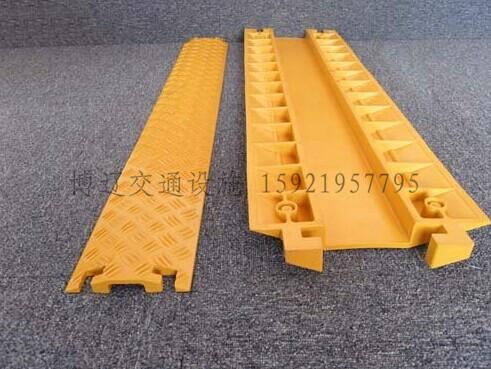 优质PVC线槽板室内穿线板价格批发