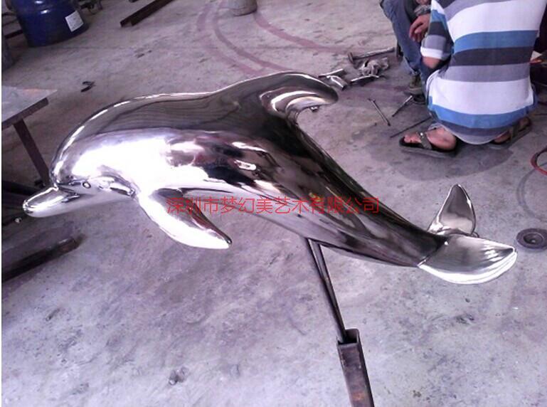 供应北京不锈钢海豚雕塑