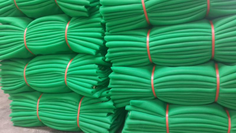 专业生产各种聚酯绿色密目网供应专业生产各种聚酯绿色密目网，聚酯绿色密目网生产