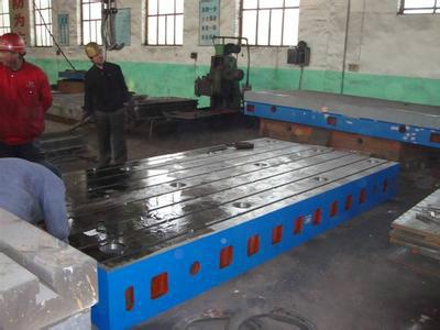 供应泊头铸铁平台的厂家源于优鼎机械厂