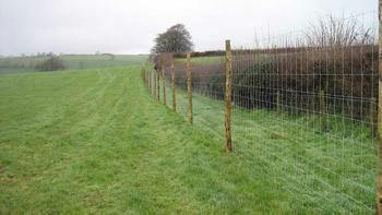 供应养殖围栏网如何安装