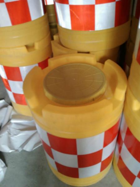 供应海阳防撞桶-滚塑防撞桶批发-塑料防撞桶-交通防撞桶