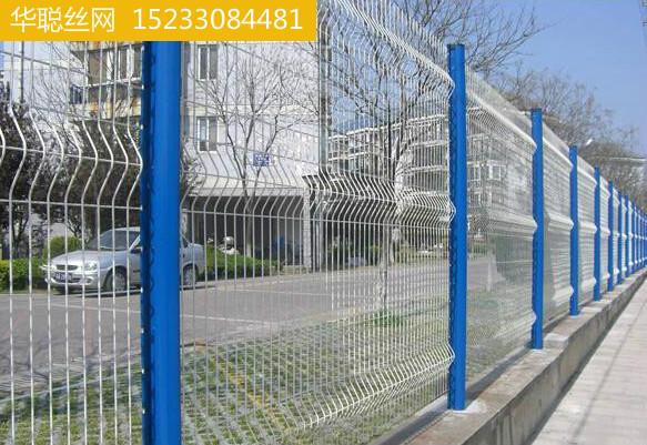 供应武汉小区隔离栅、小区护栏网、优质丝网厂家图片