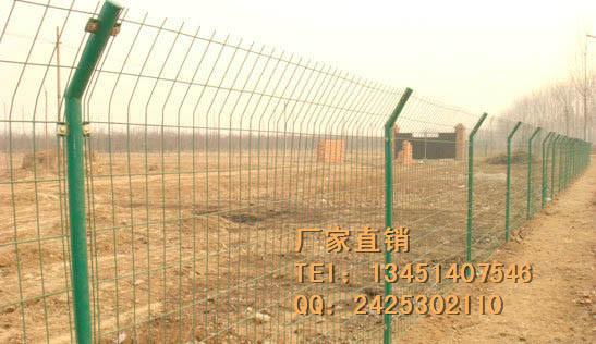 供应PVC圈地铁丝网围栏/浙江地区常用1.8m3m圈地铁丝网围栏