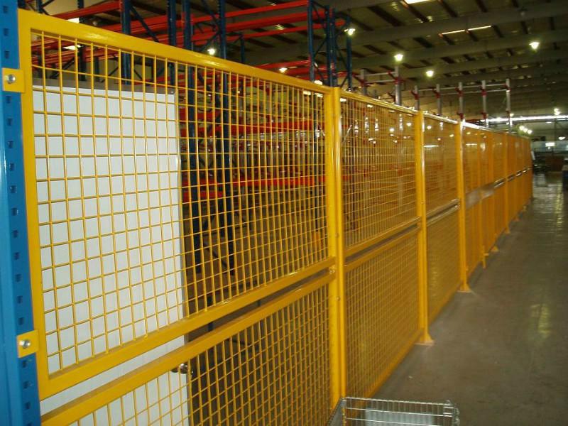 供应车间隔离栏、车间隔离网、优质护栏网生产厂家。