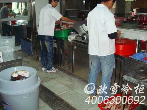广州厨房冷柜厂家，不锈钢冰柜供应广州厨房冷柜厂家，不锈钢冰柜
