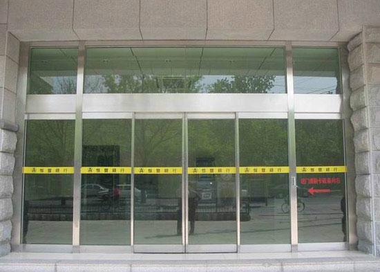 玉桥安装钢化玻璃门/有框玻璃门批发