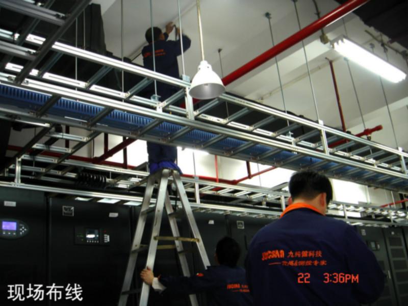 供应北京机房温湿度传感器监控系统厂家，机房运行环境温湿度传感器