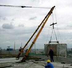 供应上海市区吊车出租设备起重吊装搬运，气垫搬运，扒杆吊13788920819