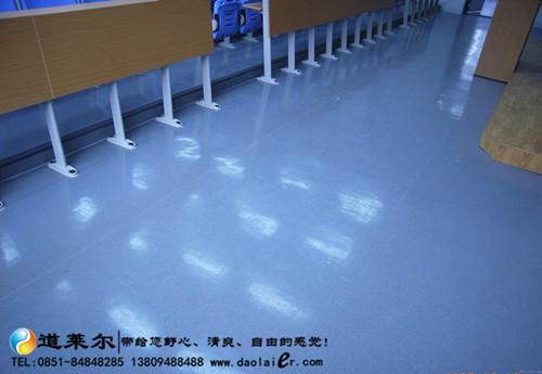 贵州塑胶地板施工批发