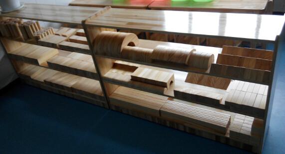 淄博市大型木制积木玩具厂家供应用于的大型木制积木玩具|幼儿园户外积木玩具|防腐碳化积木