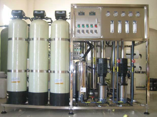 供应唐山桶装水灌装机设备纯净水设备