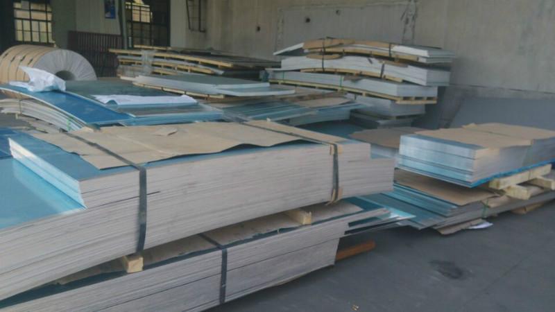 上海市冷轧铝板及铝卷和铸轧铝板厂家供应冷轧铝板及铝卷和铸轧铝板