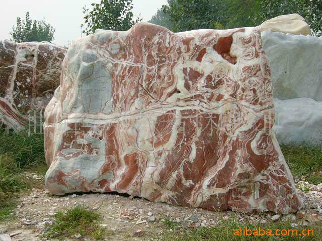 供应用于小区，花园的内蒙古宏大假山石13704753371